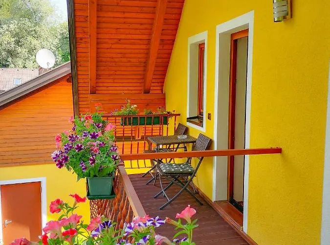 Arneitz Apartament *